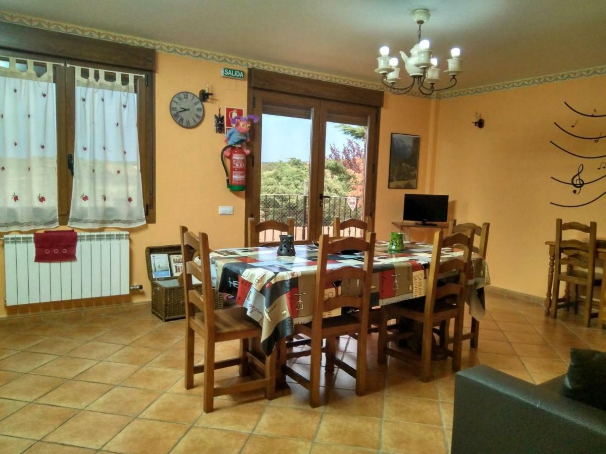 Апартаменти Vivienda Turistica San Martin Sotes Екстер'єр фото