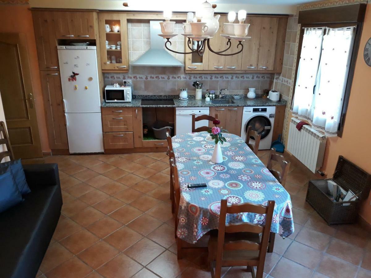 Апартаменти Vivienda Turistica San Martin Sotes Екстер'єр фото